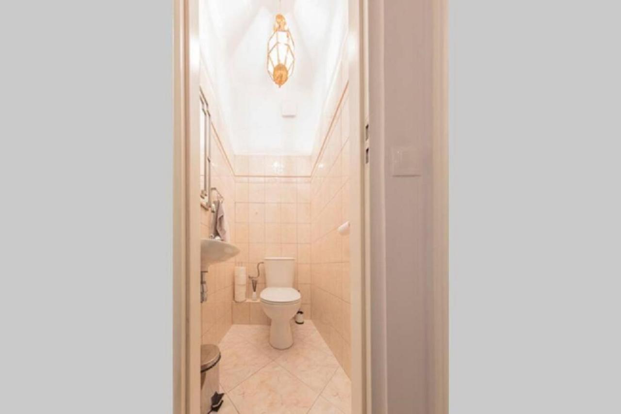 Super Luxury And Cozy- Golden Apartments- City Center Varsóvia Exterior foto